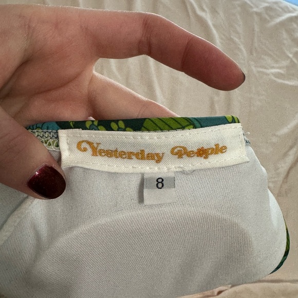 Yesterday People Bathing suit top - Picture 2 of 3